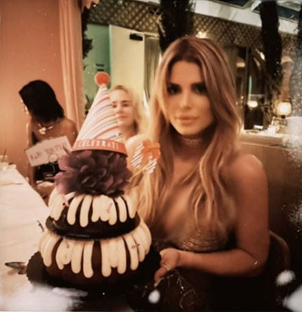 Jessica Simpson surprises fans with special treat on her milestone birthday