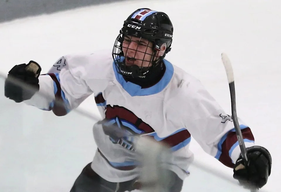 Austen Dufresne, East Greenwich/Toll Gate boys hockey